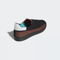 Кроссовки Pharrell Williams Superstar